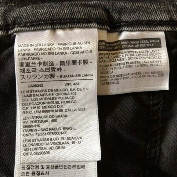 Levi’s 311 Shaping Skinny Jeans Soft Black Wash Size 33 - Picture 14 of 15